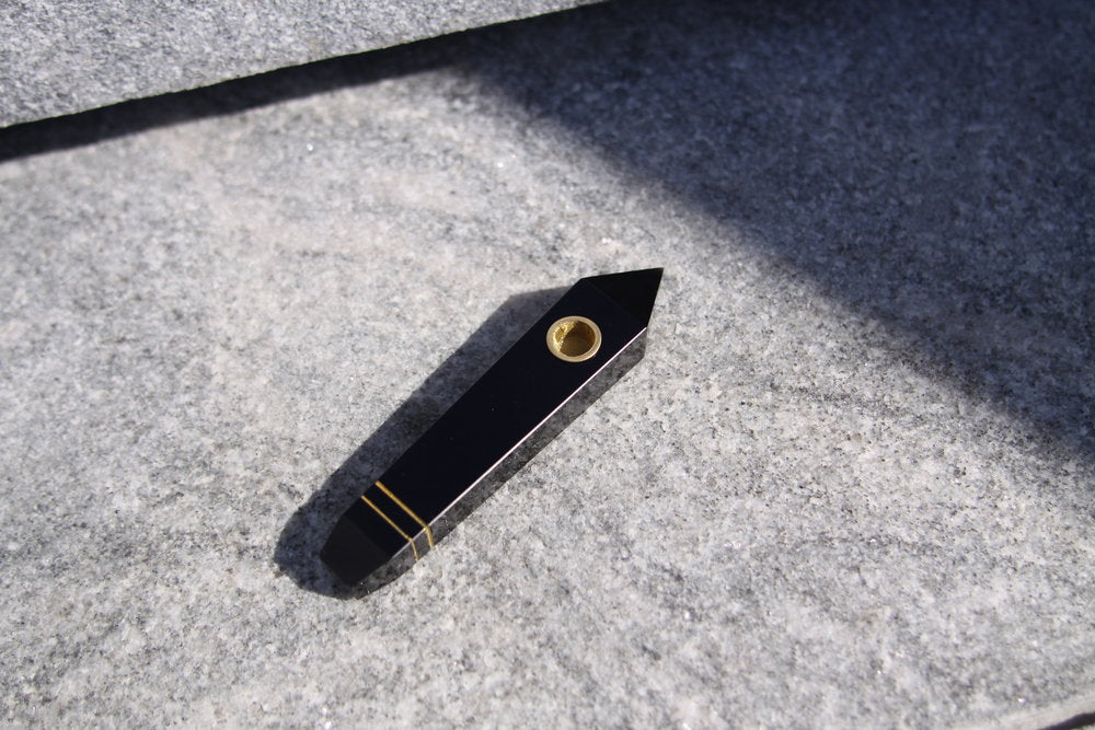 Obsidian Pipe